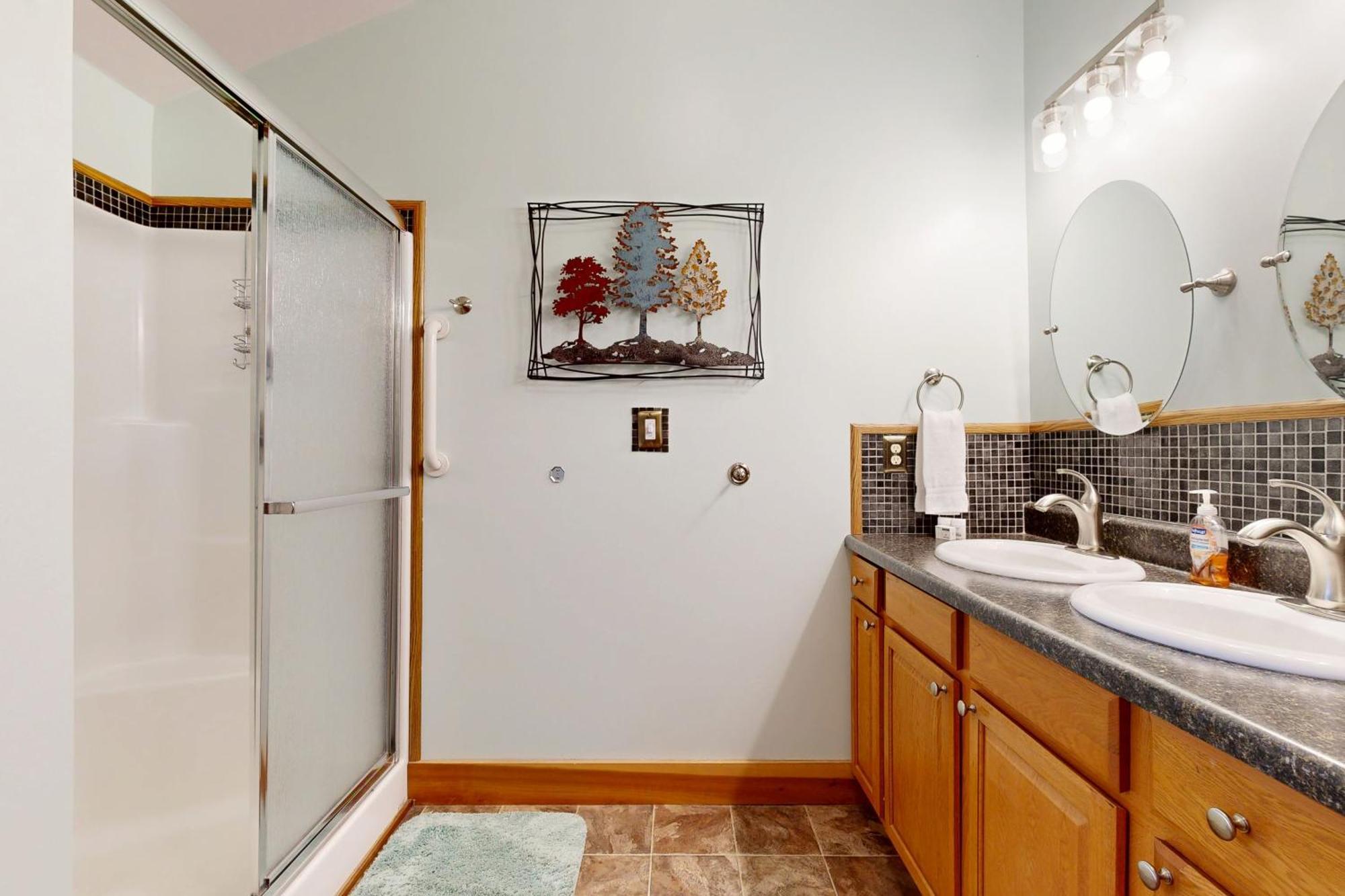 2 Bed 2 Bath Vacation Home In Whittier V מראה חיצוני תמונה